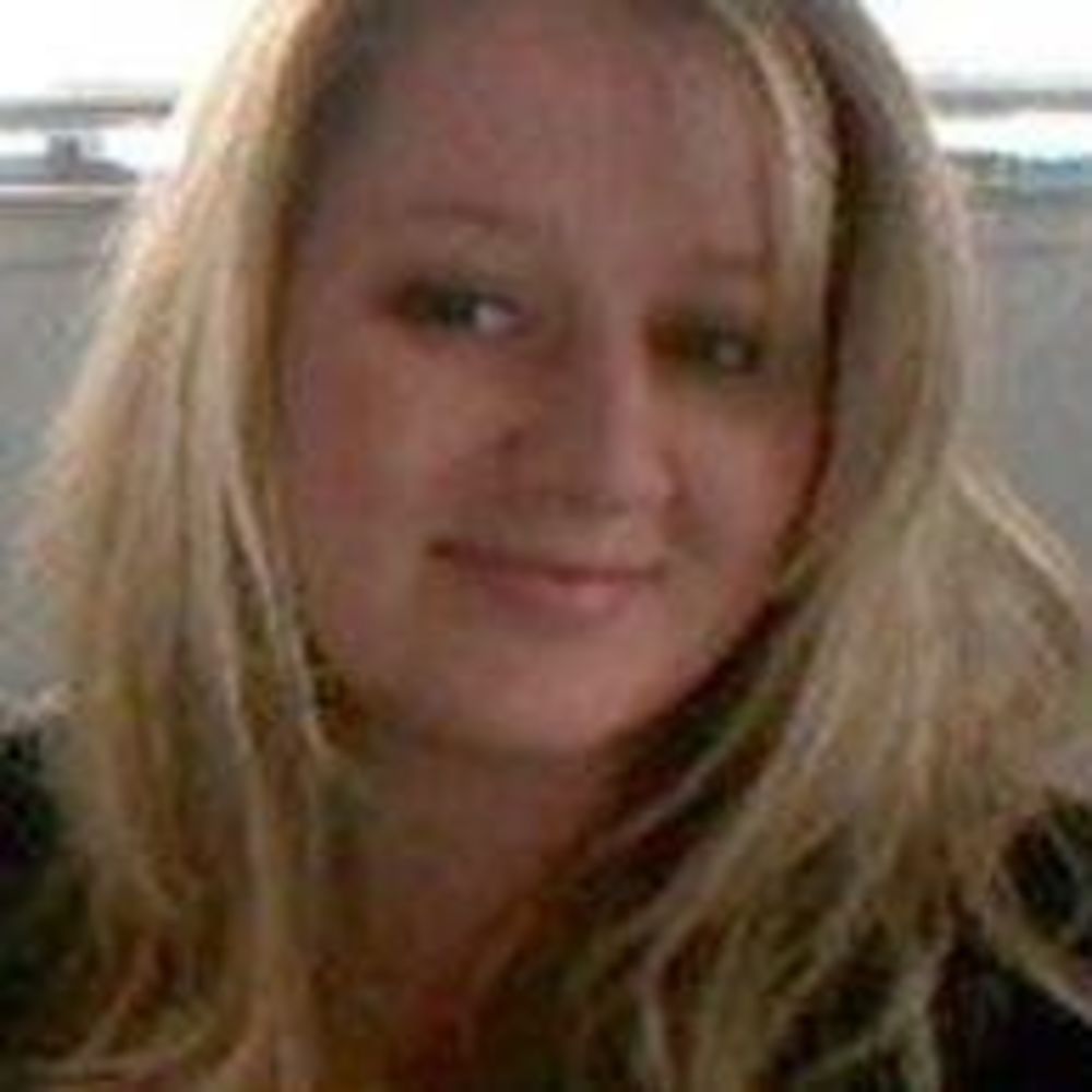 Meet your Posher, Julee